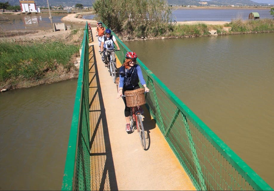 Pont per accedir a Patrau des de la Ràpita